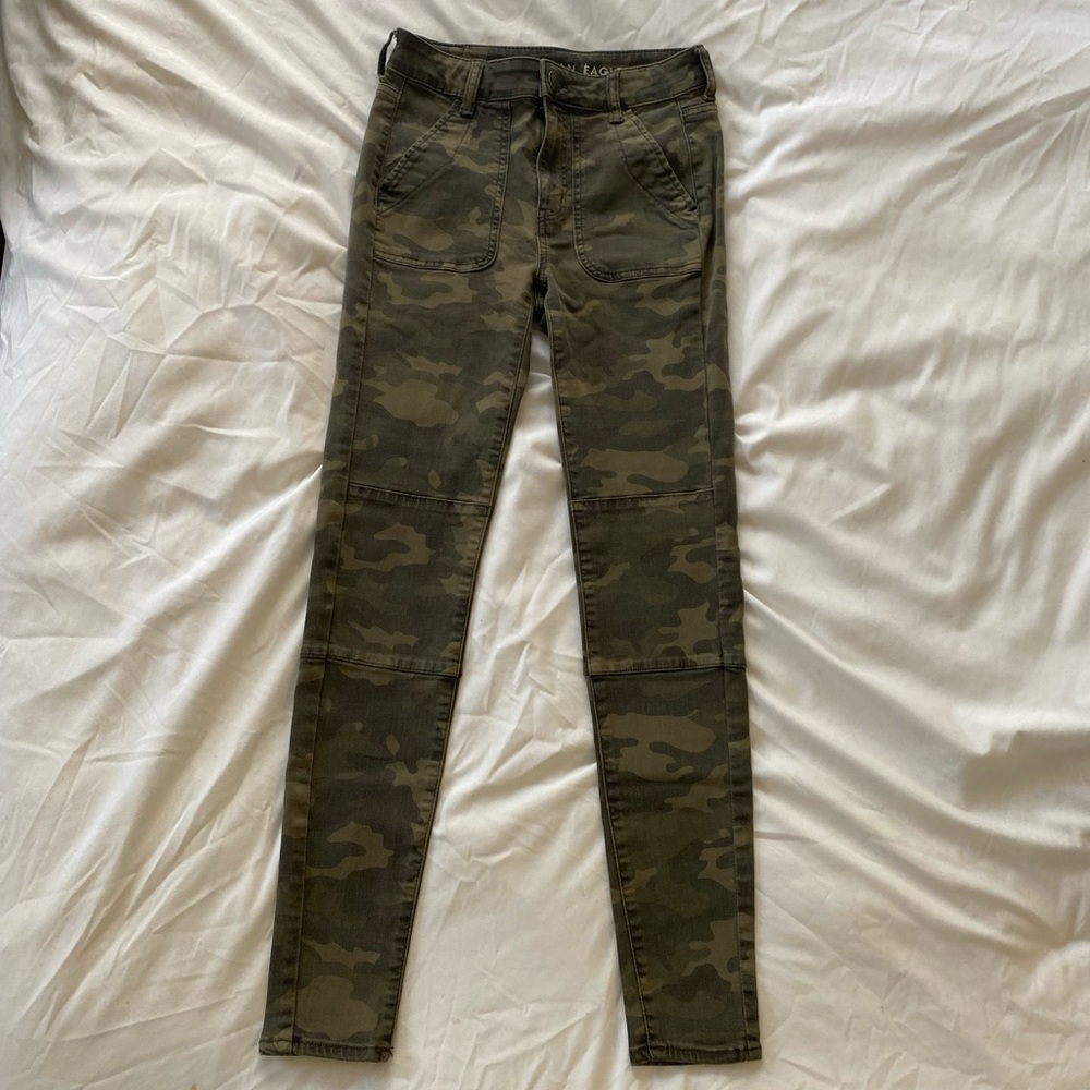American Eagle Hi-Rise Camo Jeggings